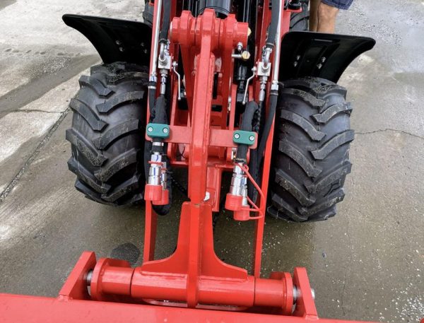 690W Loader - Image 4