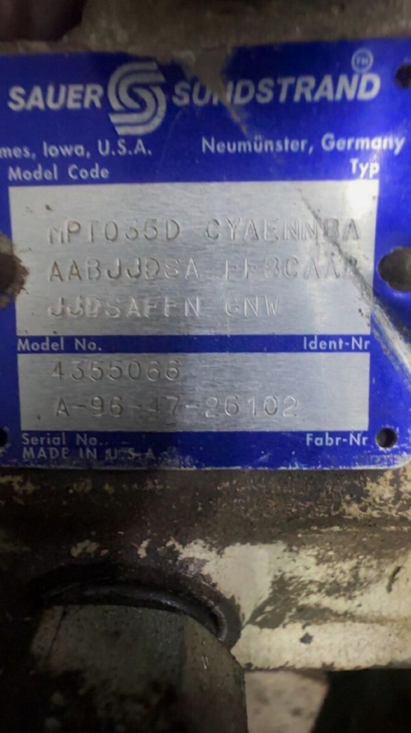 Bobcat 753 hydraulic pump main tandem pump - Image 3
