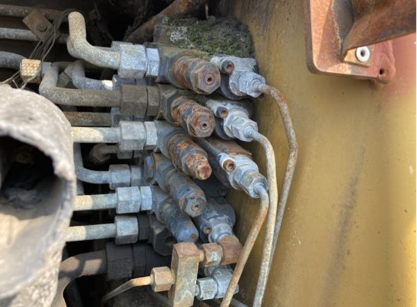 ASV RC100 Used control Valve bank Assy.